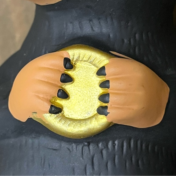 Fantastic Beasts Ceramic Niffler Coin Bank Harry Potter Wizarding World NWOT EC - Picture 11 of 11